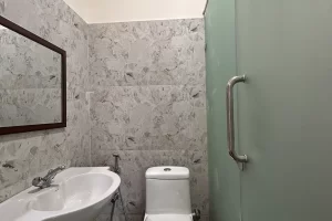 Full-bathroom-21